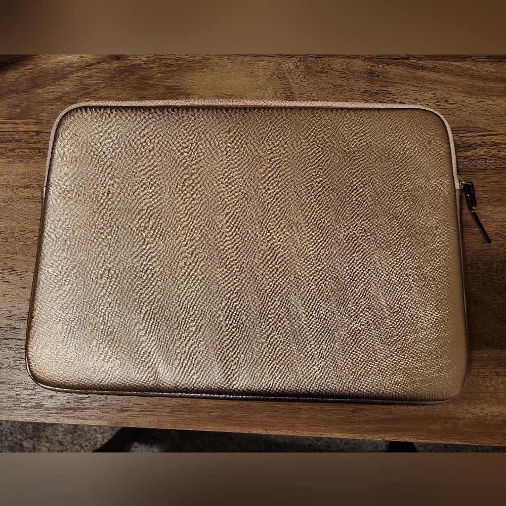 Kate Spade laptop case - Picture 2 of 3